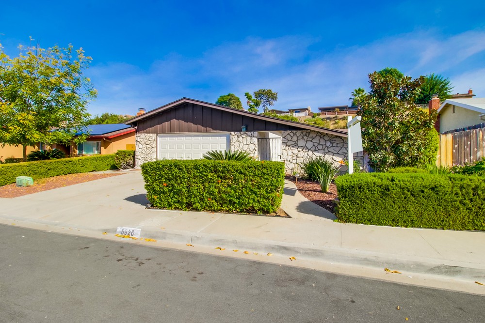 Virtual tour photo 4 of 51 for 6926 Monte Verde Dr