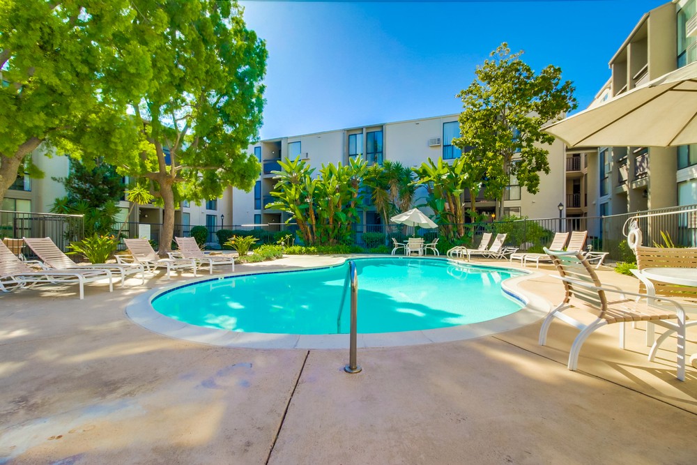 Virtual tour photo 33 of 35 for 6930 Hyde Park Dr #105