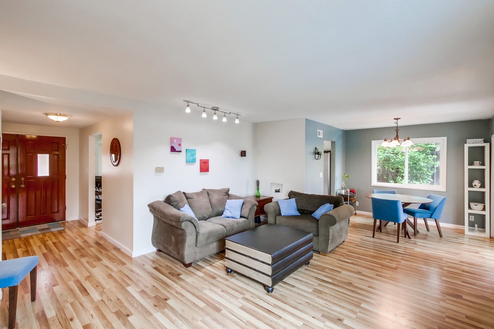 Virtual tour photo 10 of 57 for 6933 Hyde Park Dr