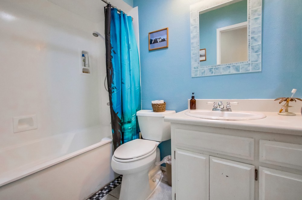 Virtual tour photo 43 of 57 for 6933 Hyde Park Dr