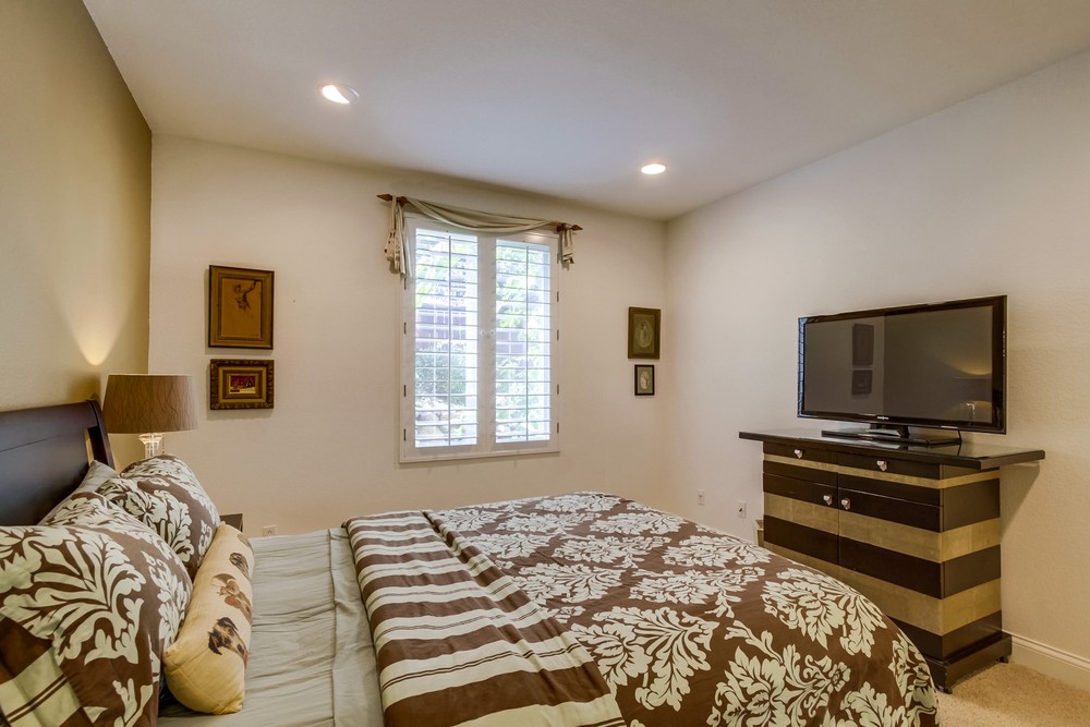 Virtual tour photo 32 of 47 for 6939 Halifax St