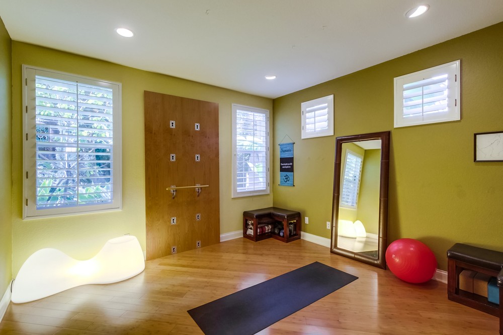 Virtual tour photo 35 of 47 for 6939 Halifax St