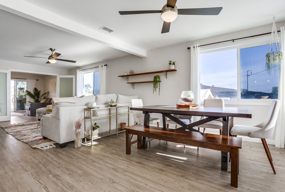 Virtual tour photo 6 of 45 for 6952 Howe Ct