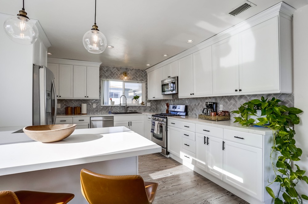 Virtual tour photo 16 of 45 for 6952 Howe Ct