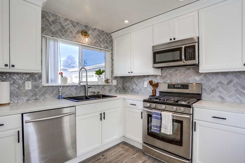 Virtual tour photo 17 of 45 for 6952 Howe Ct