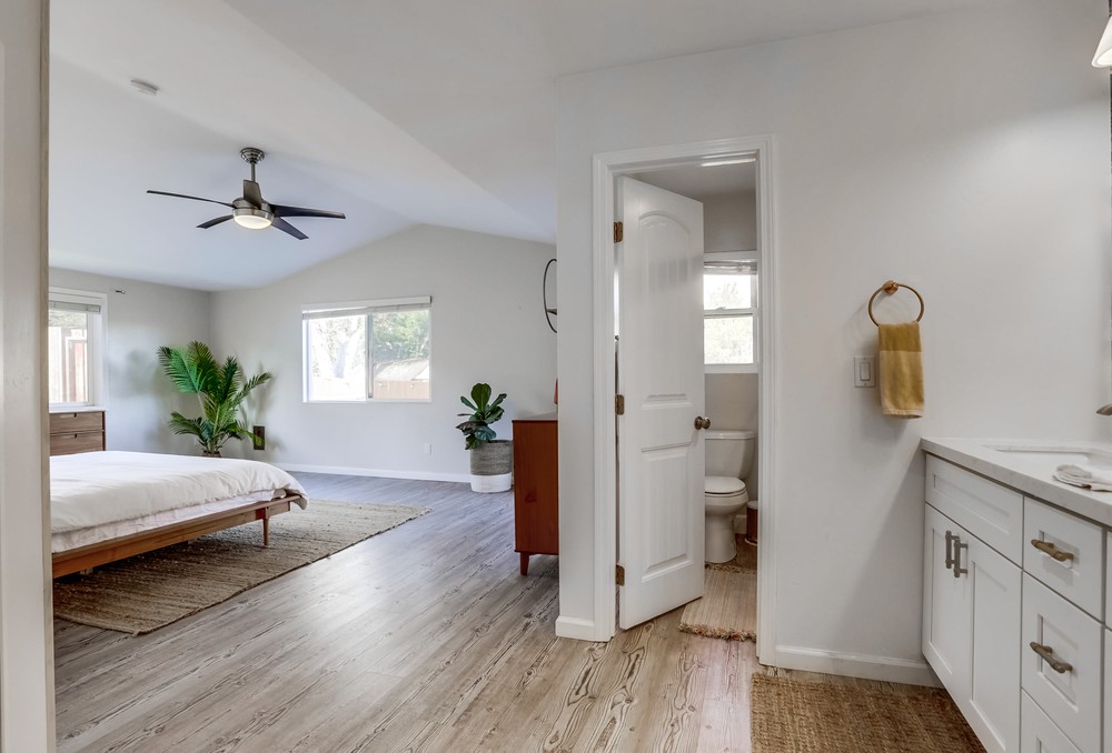 Virtual tour photo 27 of 45 for 6952 Howe Ct