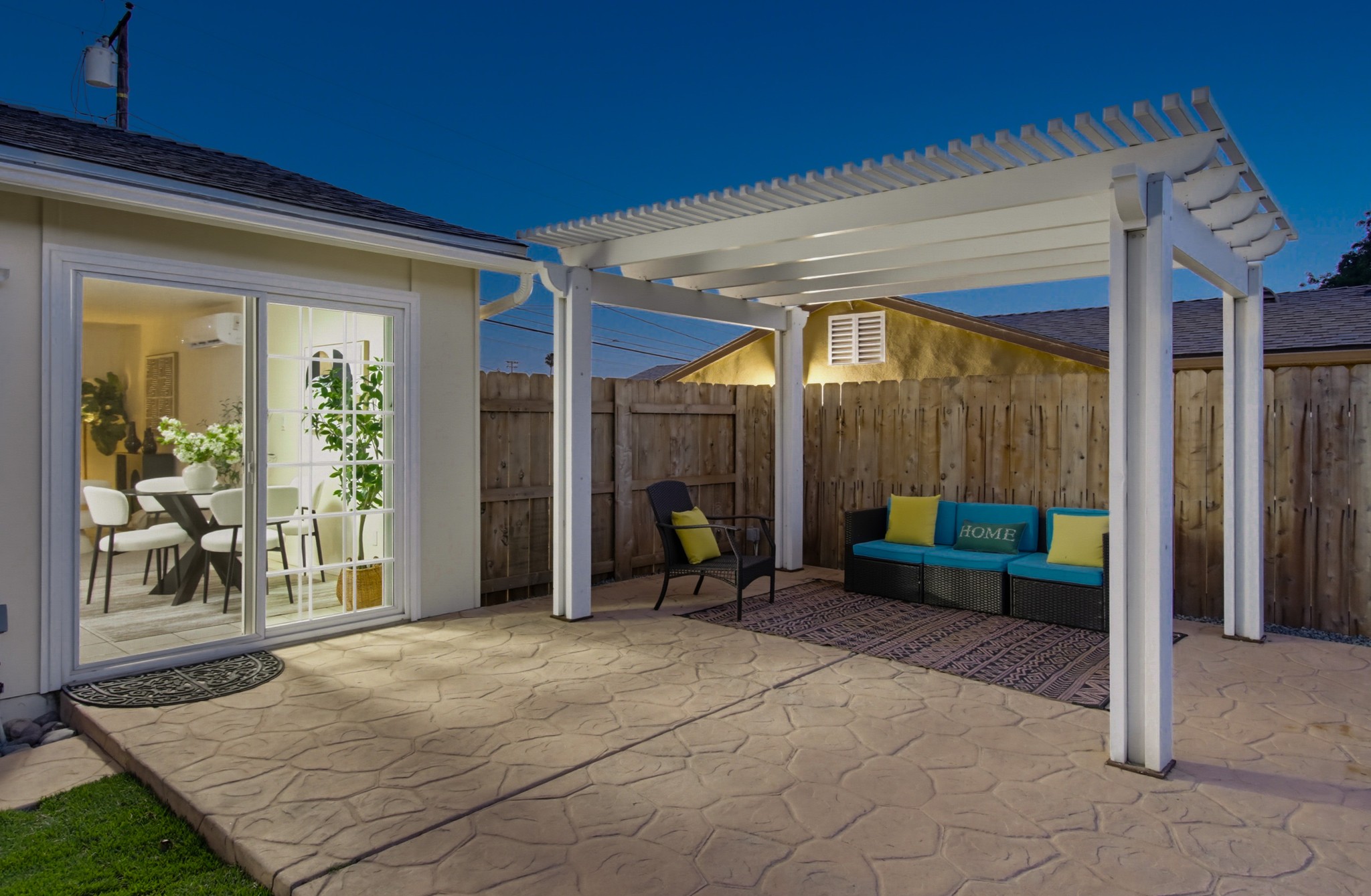 Virtual tour photo 14 of 91 for 6954 Ballinger Ave