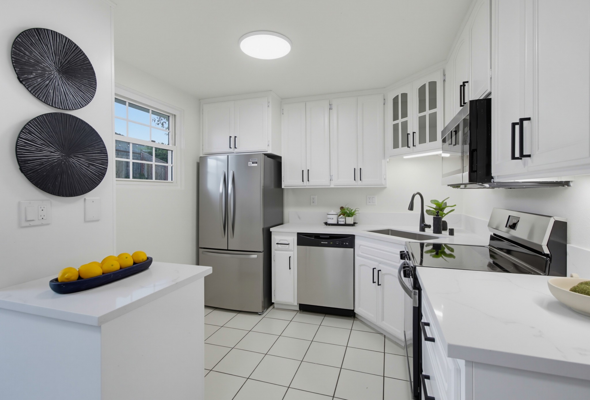Virtual tour photo 22 of 91 for 6954 Ballinger Ave
