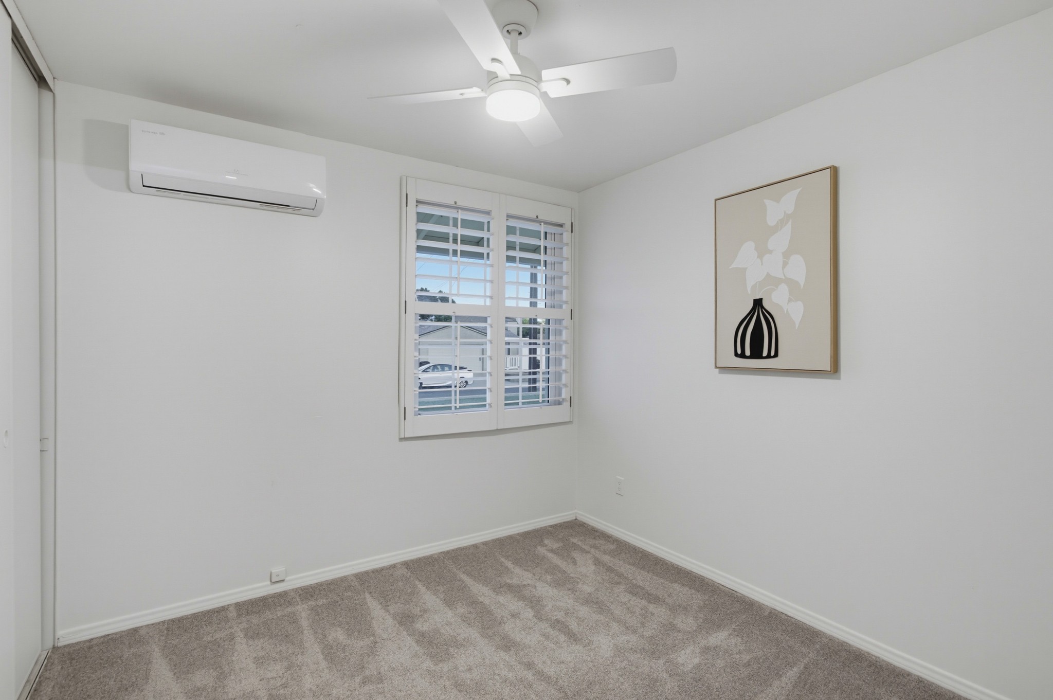 Virtual tour photo 33 of 91 for 6954 Ballinger Ave
