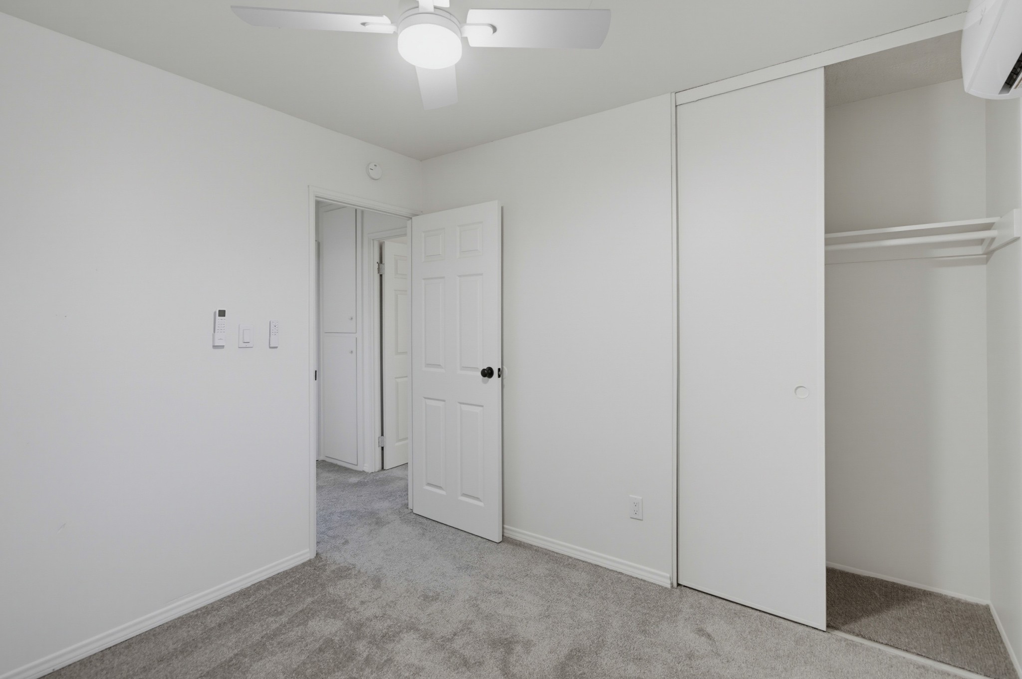 Virtual tour photo 34 of 91 for 6954 Ballinger Ave