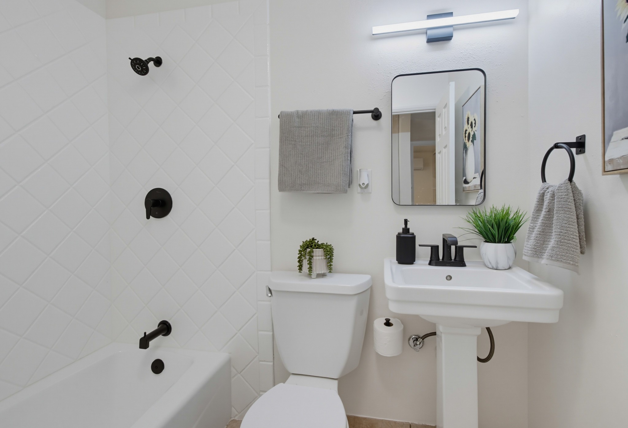 Virtual tour photo 38 of 91 for 6954 Ballinger Ave