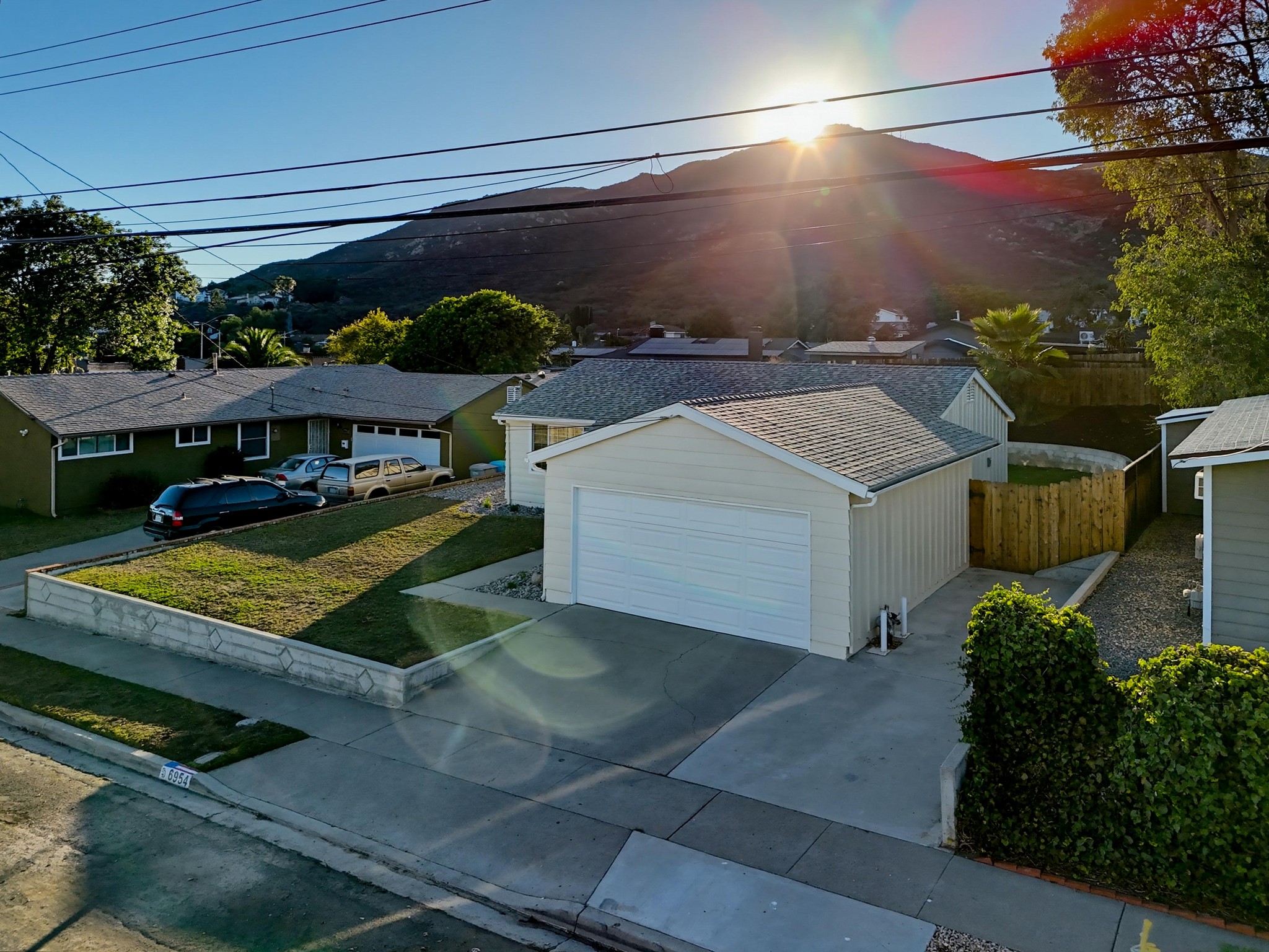 Virtual tour photo 58 of 91 for 6954 Ballinger Ave