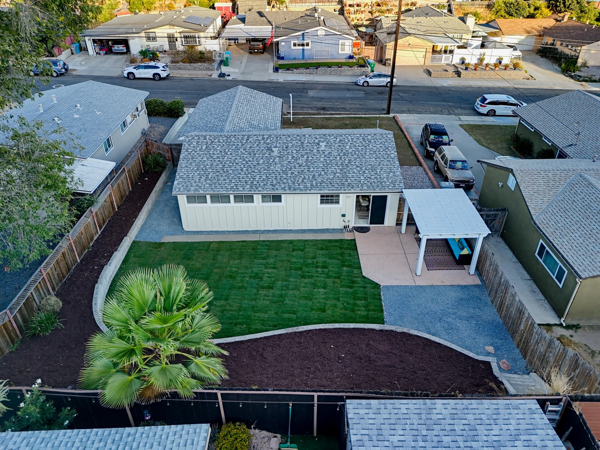 Virtual tour photo 7 of 37 for 6954 Ballinger Ave