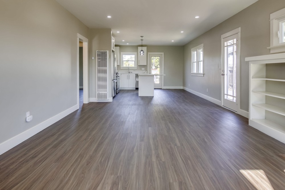 Virtual tour photo 11 of 33 for 6958 Mohawk St