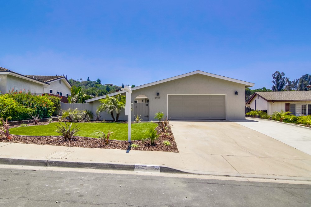 Virtual tour photo 4 of 59 for 6959 Monte Verde Dr