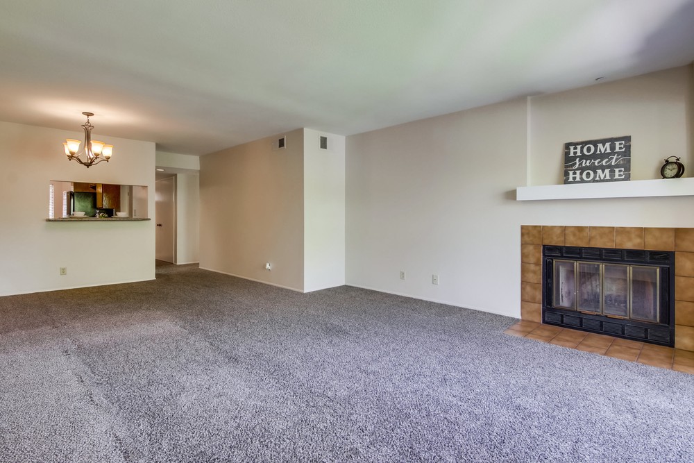 Virtual tour photo 7 of 27 for 6960 Golfcrest Dr B250