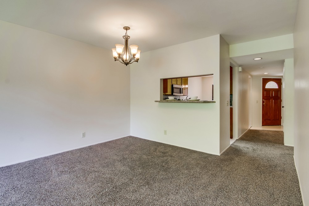 Virtual tour photo 8 of 27 for 6960 Golfcrest Dr B250