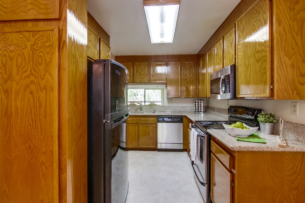 Virtual tour photo 12 of 27 for 6960 Golfcrest Dr B250