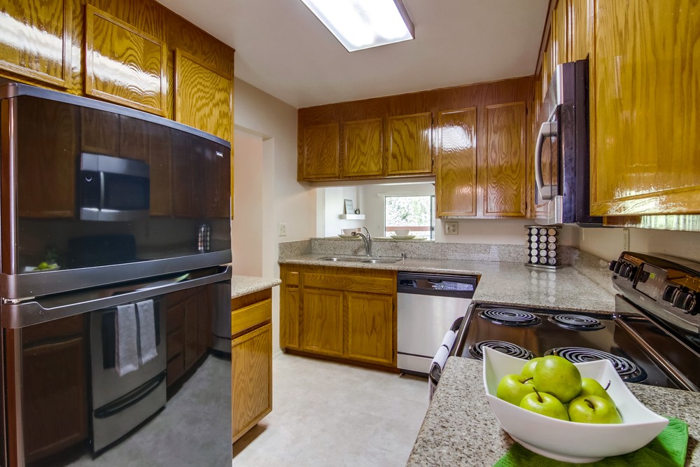 Virtual tour photo 13 of 27 for 6960 Golfcrest Dr B250