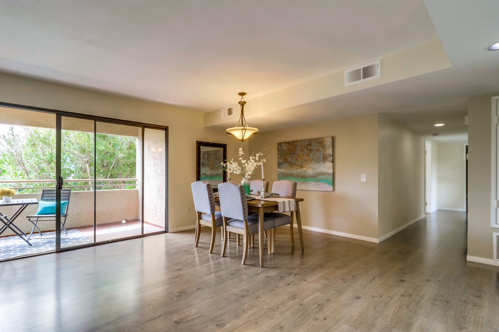 Virtual tour photo 11 of 42 for 6960 Hyde Park Dr UNIT 12