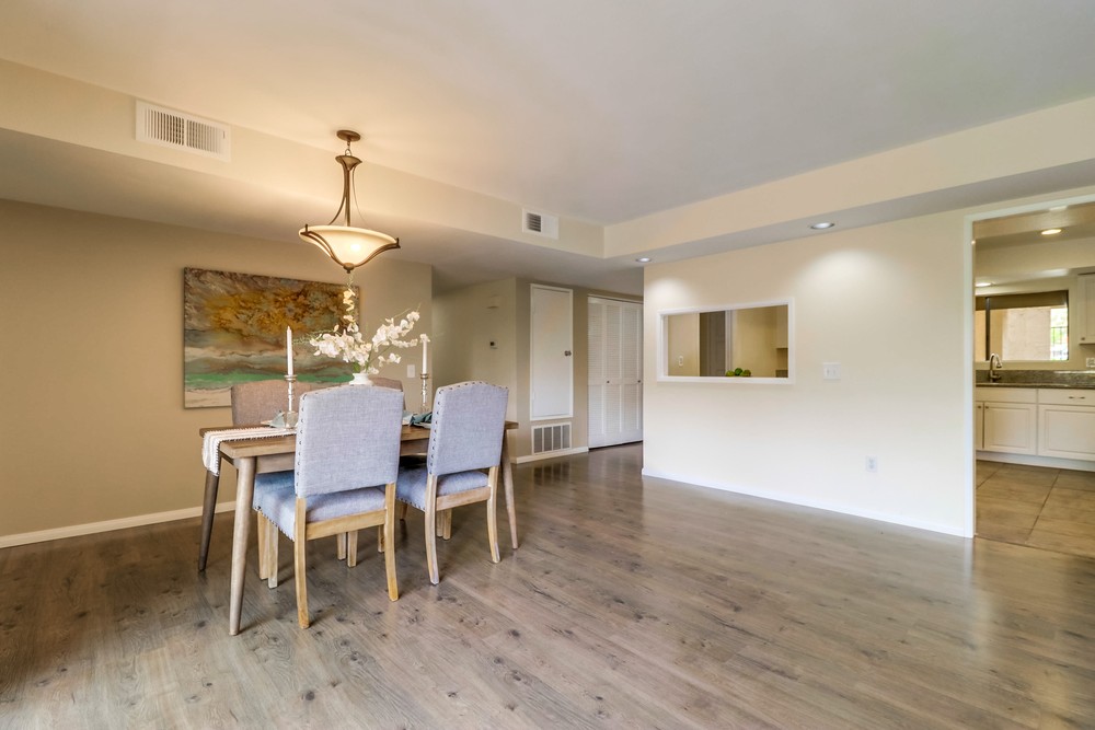 Virtual tour photo 12 of 42 for 6960 Hyde Park Dr UNIT 12