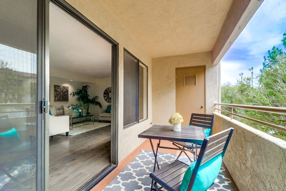 Virtual tour photo 20 of 42 for 6960 Hyde Park Dr UNIT 12