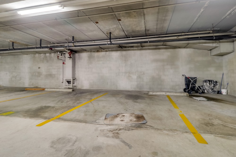 Virtual tour photo 39 of 42 for 6960 Hyde Park Dr UNIT 12