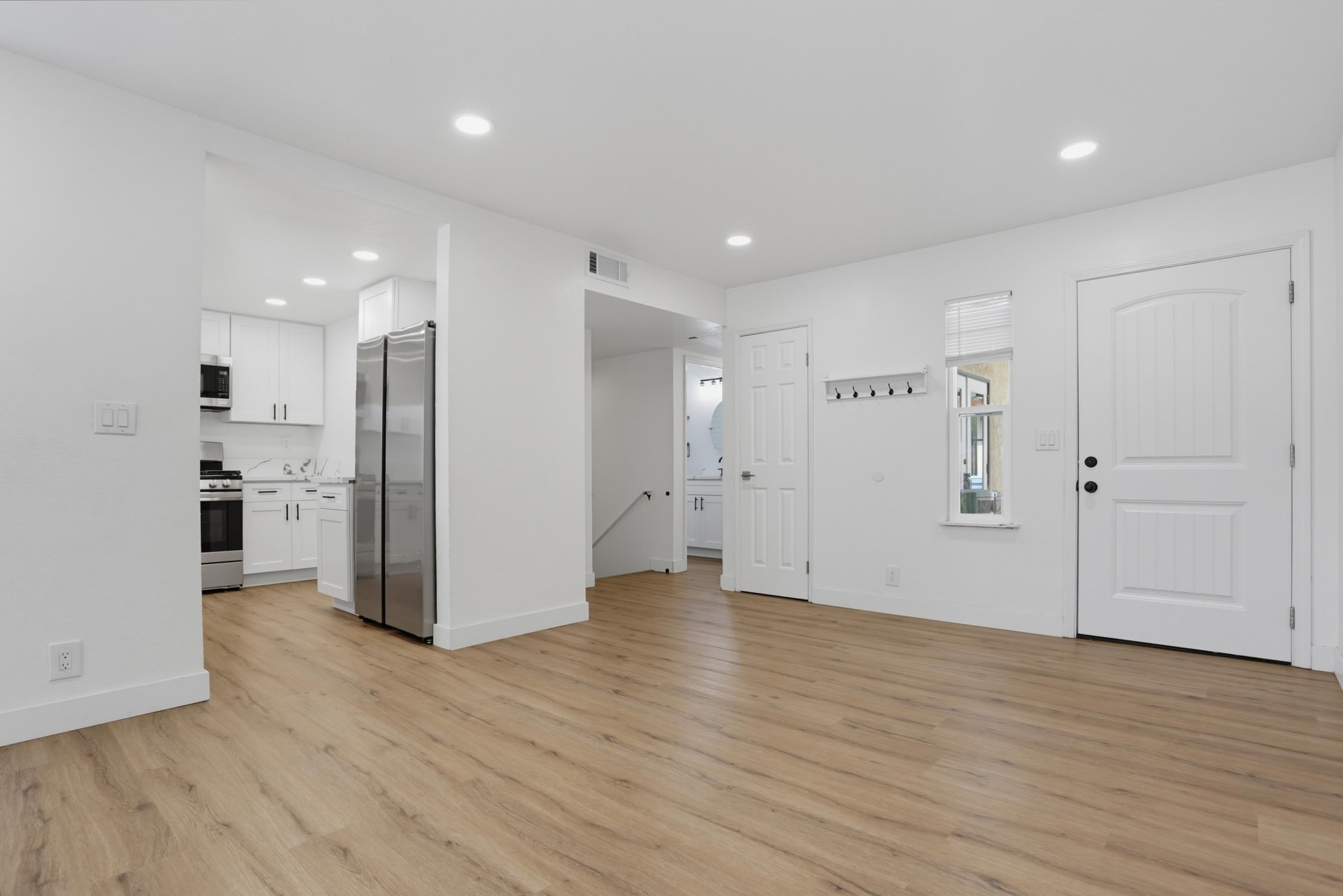 Virtual tour photo 8 of 45 for 6968 Camino Amero