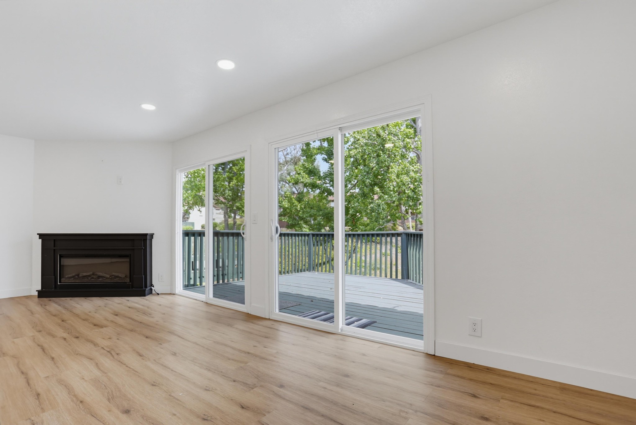 Virtual tour photo 12 of 45 for 6968 Camino Amero