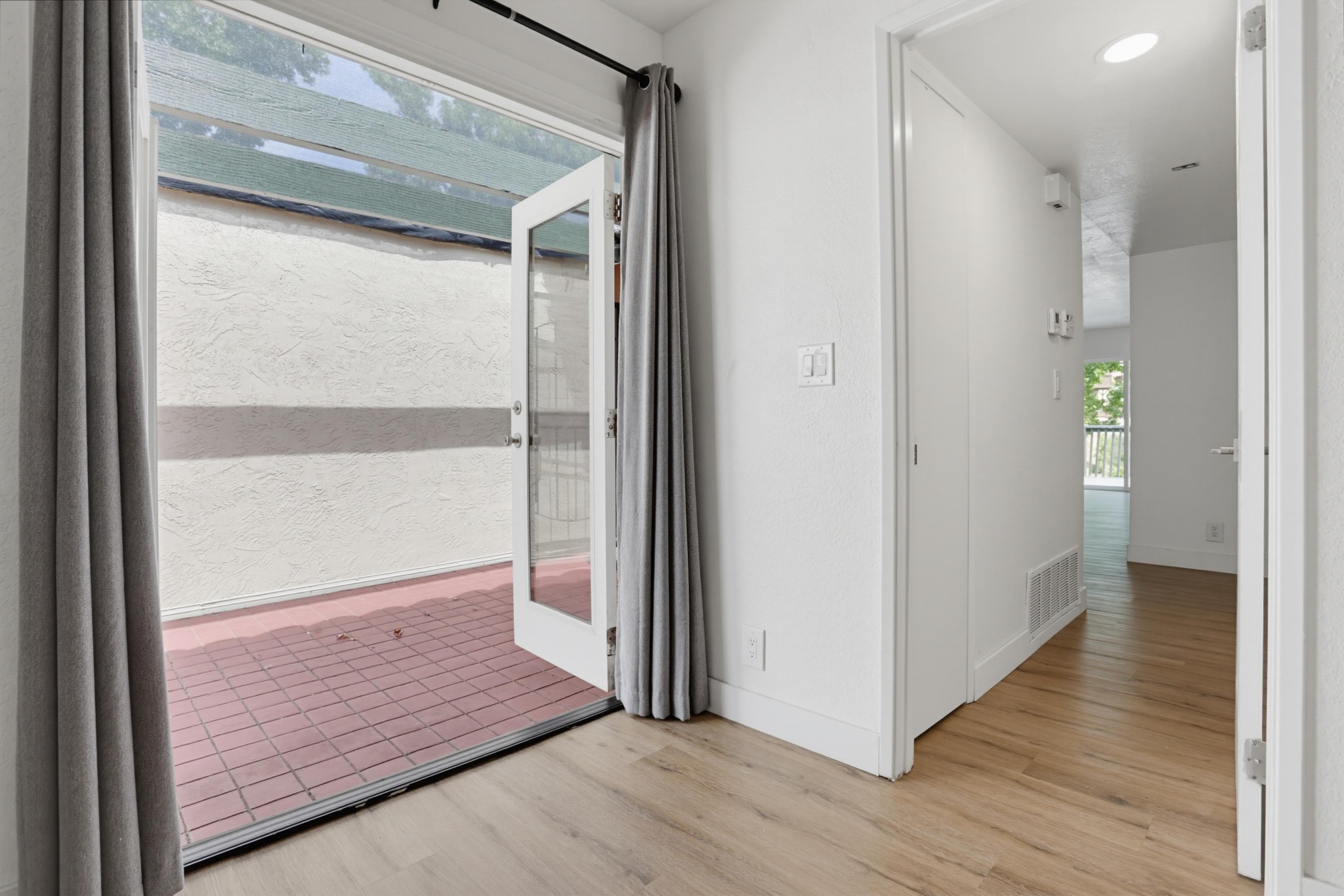 Virtual tour photo 27 of 45 for 6968 Camino Amero