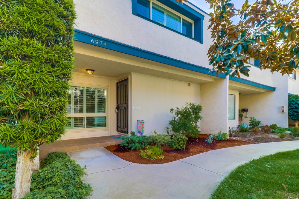 Virtual tour photo 3 of 50 for 6974 Caminito Entrada
