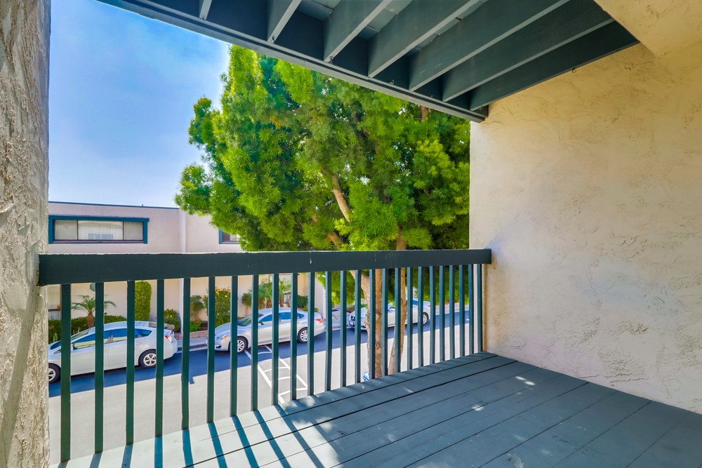 Virtual tour photo 26 of 50 for 6974 Caminito Entrada