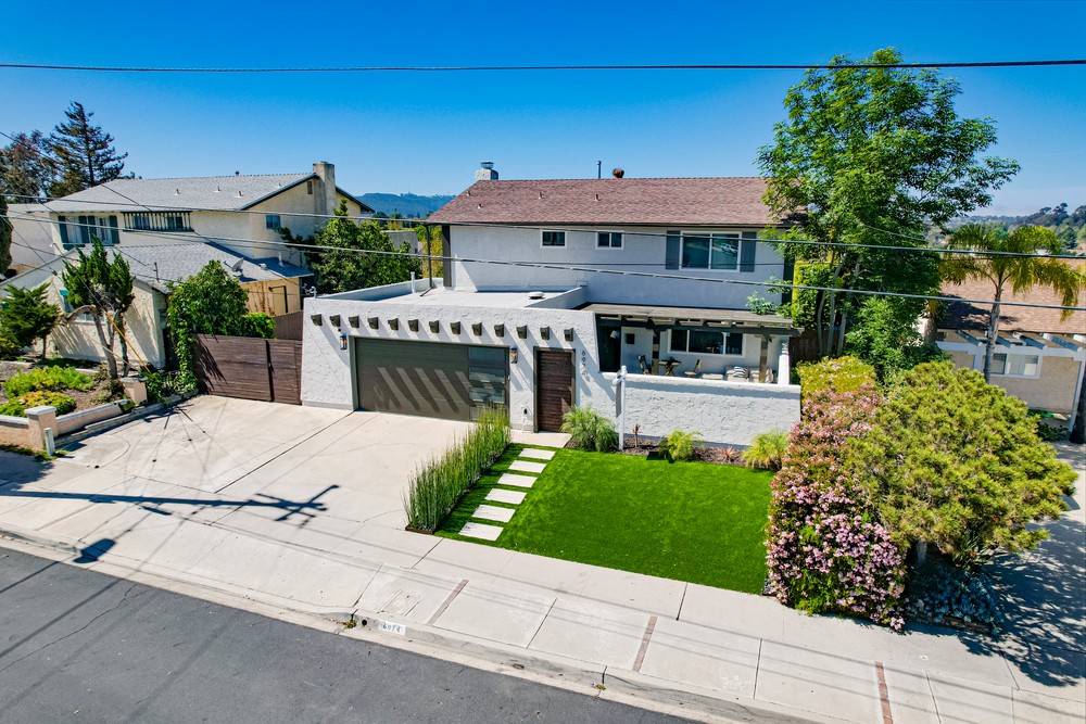 Virtual tour photo 1 of 30 for 6974 Dennison St