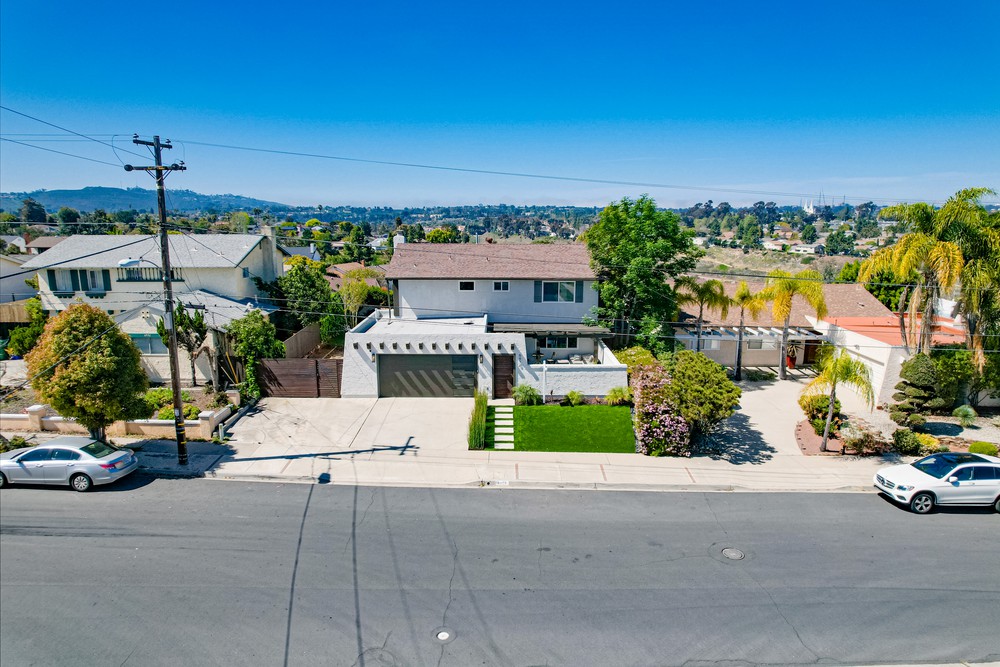 Virtual tour photo 6 of 30 for 6974 Dennison St