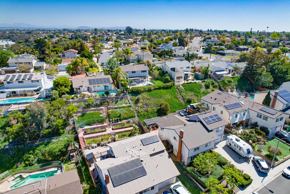 Virtual tour photo 14 of 30 for 6974 Dennison St