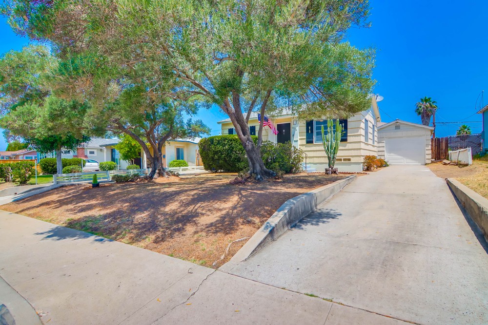 Virtual tour photo 5 of 43 for 6976 Mohawk St