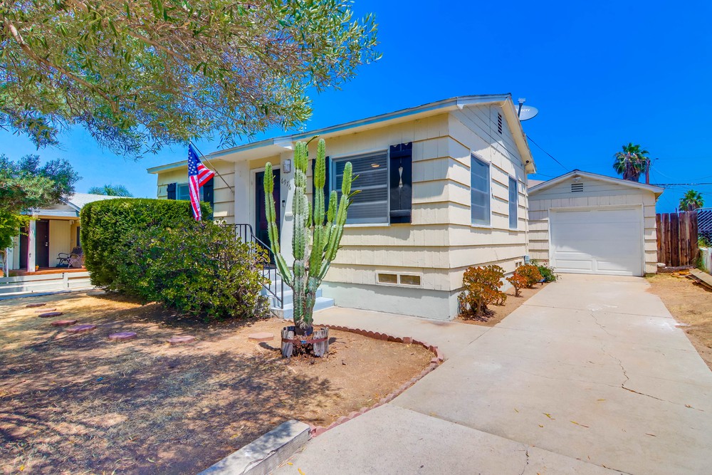 Virtual tour photo 6 of 43 for 6976 Mohawk St