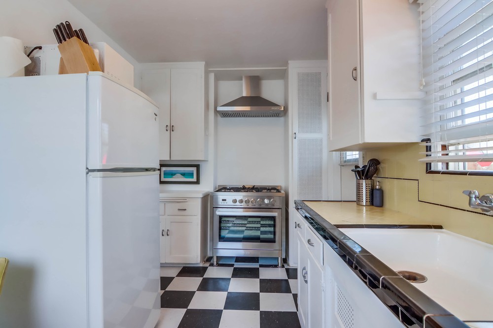 Virtual tour photo 22 of 43 for 6976 Mohawk St