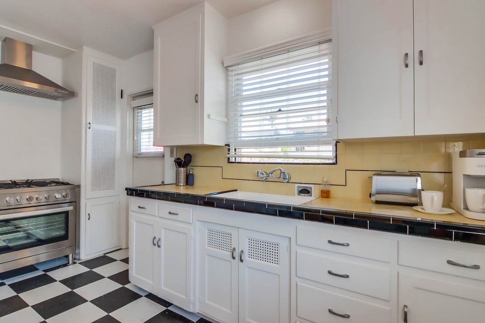 Virtual tour photo 23 of 43 for 6976 Mohawk St