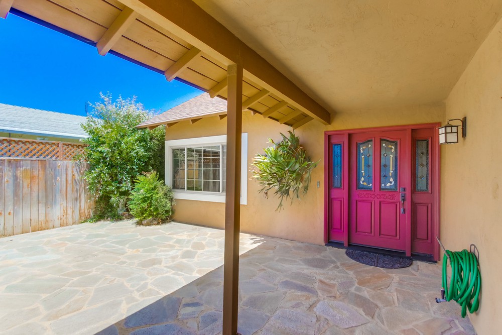 Virtual tour photo 4 of 38 for 6982 Enders Ave