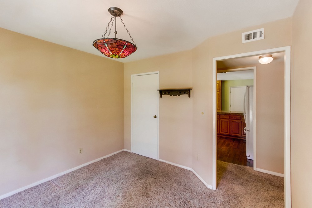 Virtual tour photo 15 of 38 for 6982 Enders Ave