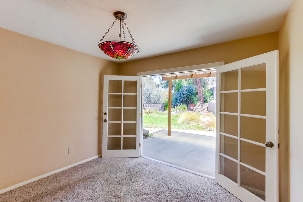 Virtual tour photo 17 of 38 for 6982 Enders Ave