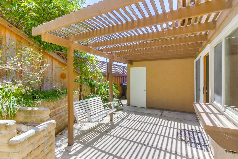 Virtual tour photo 30 of 38 for 6982 Enders Ave
