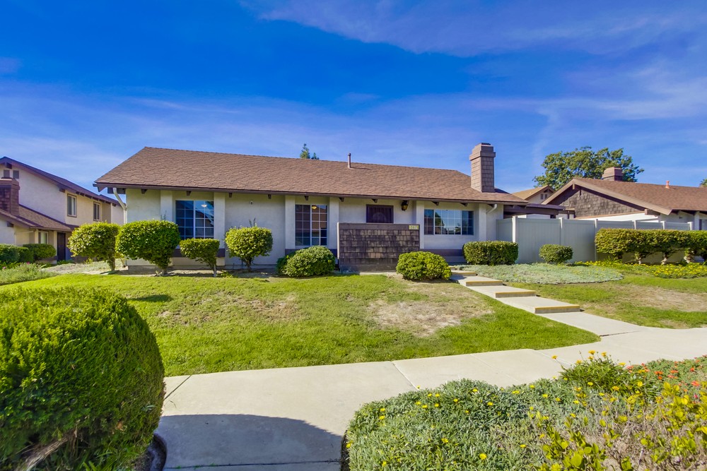 Virtual tour photo 1 of 35 for 6987 Parkside Ave b