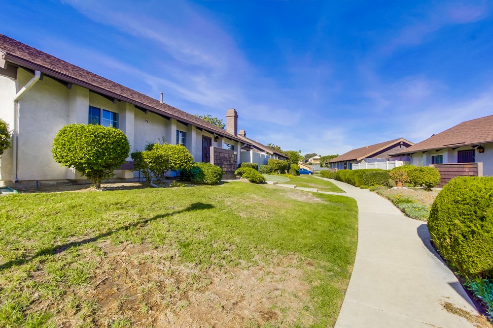Virtual tour photo 6 of 35 for 6987 Parkside Ave b