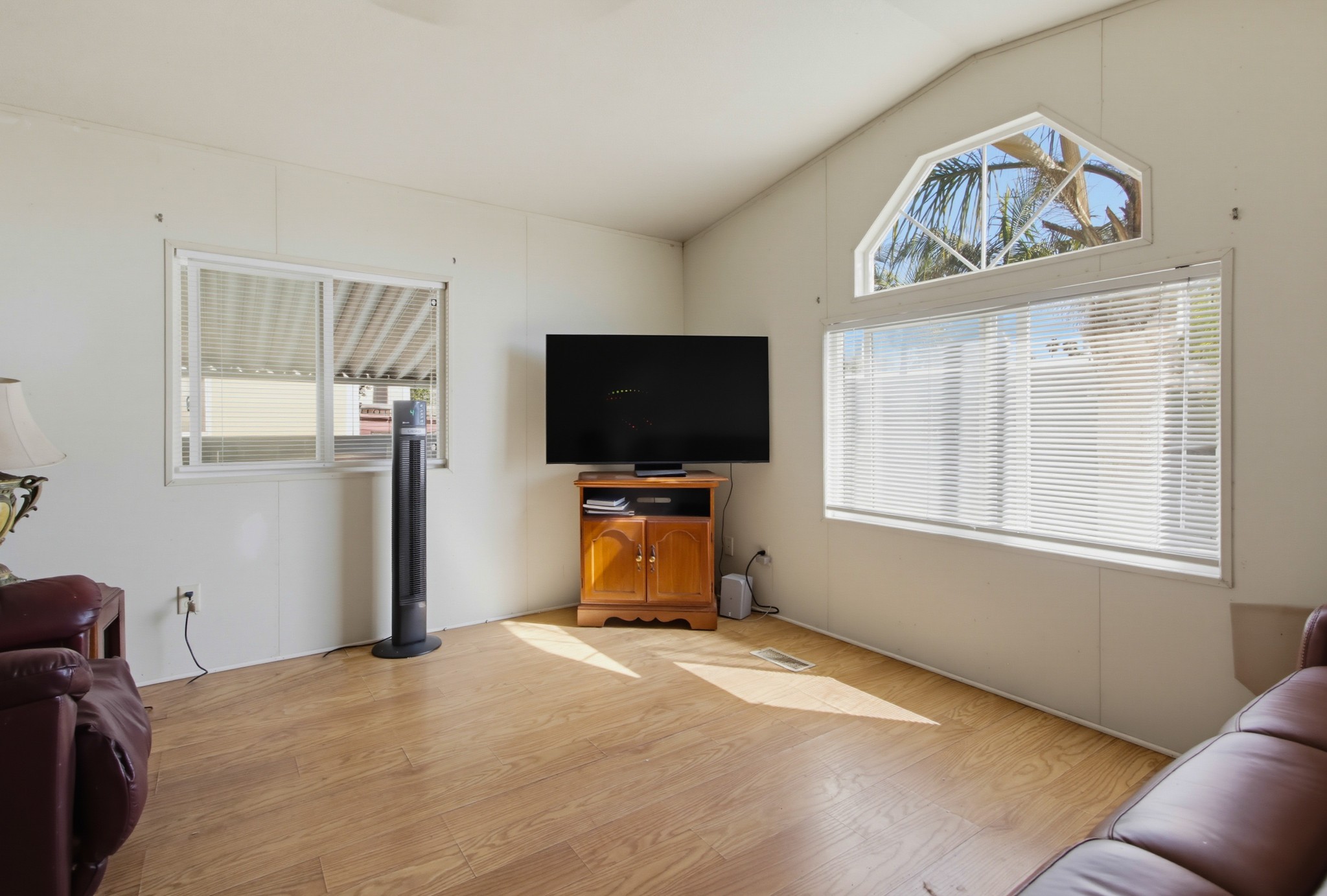 Virtual tour photo 8 of 28 for 699 N Vulcan Ave
