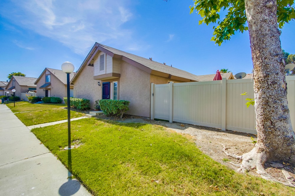 Virtual tour photo 4 of 37 for 6990 Appian Dr