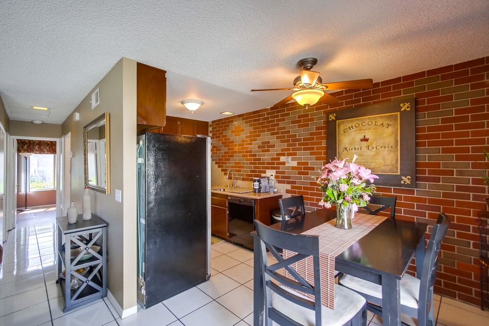 Virtual tour photo 12 of 37 for 6990 Appian Dr