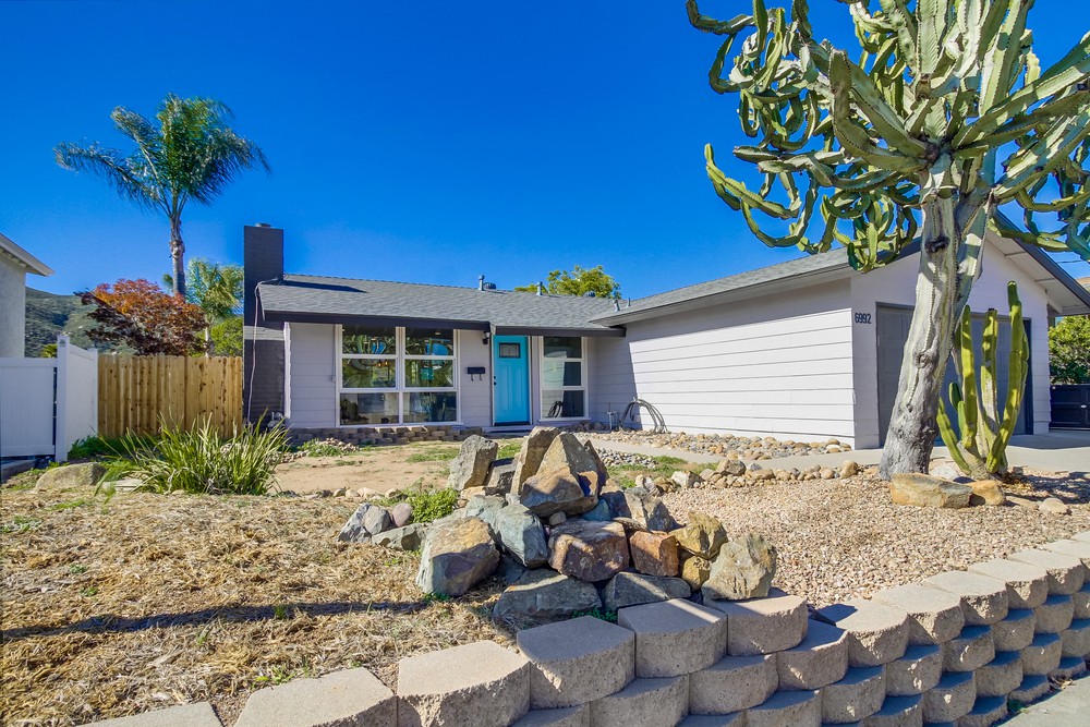 Virtual tour photo 1 of 55 for 6992 Renkrib Ave