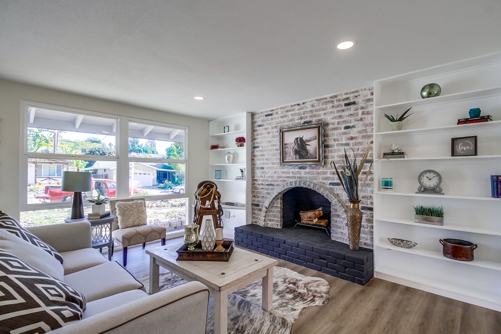 Virtual tour photo 9 of 55 for 6992 Renkrib Ave